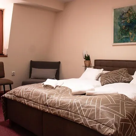 Tavel Boutique 3* Presov