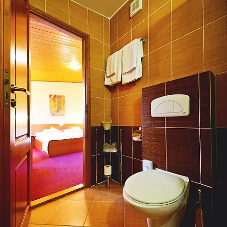 Tavel Boutique 3*